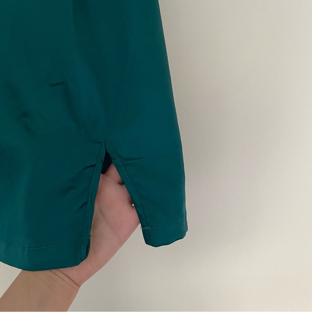 SHEIN Green Satin Slit Mini Skirt - Picture 3 of 8
